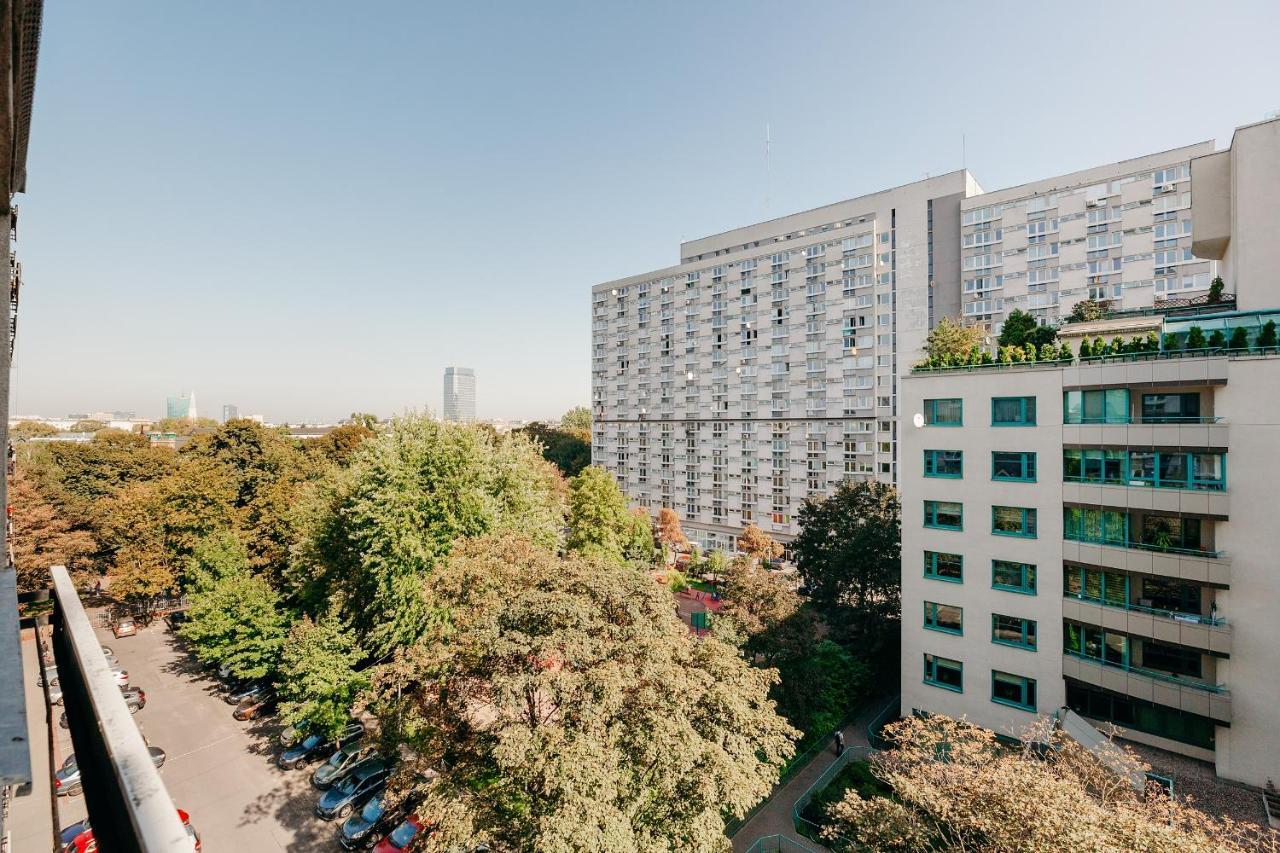 Butas Shortstaypoland Grzybowska Warsaw